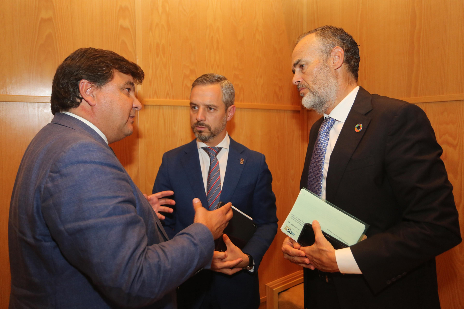 Presentación memoria de la Aiqbe en imágenes