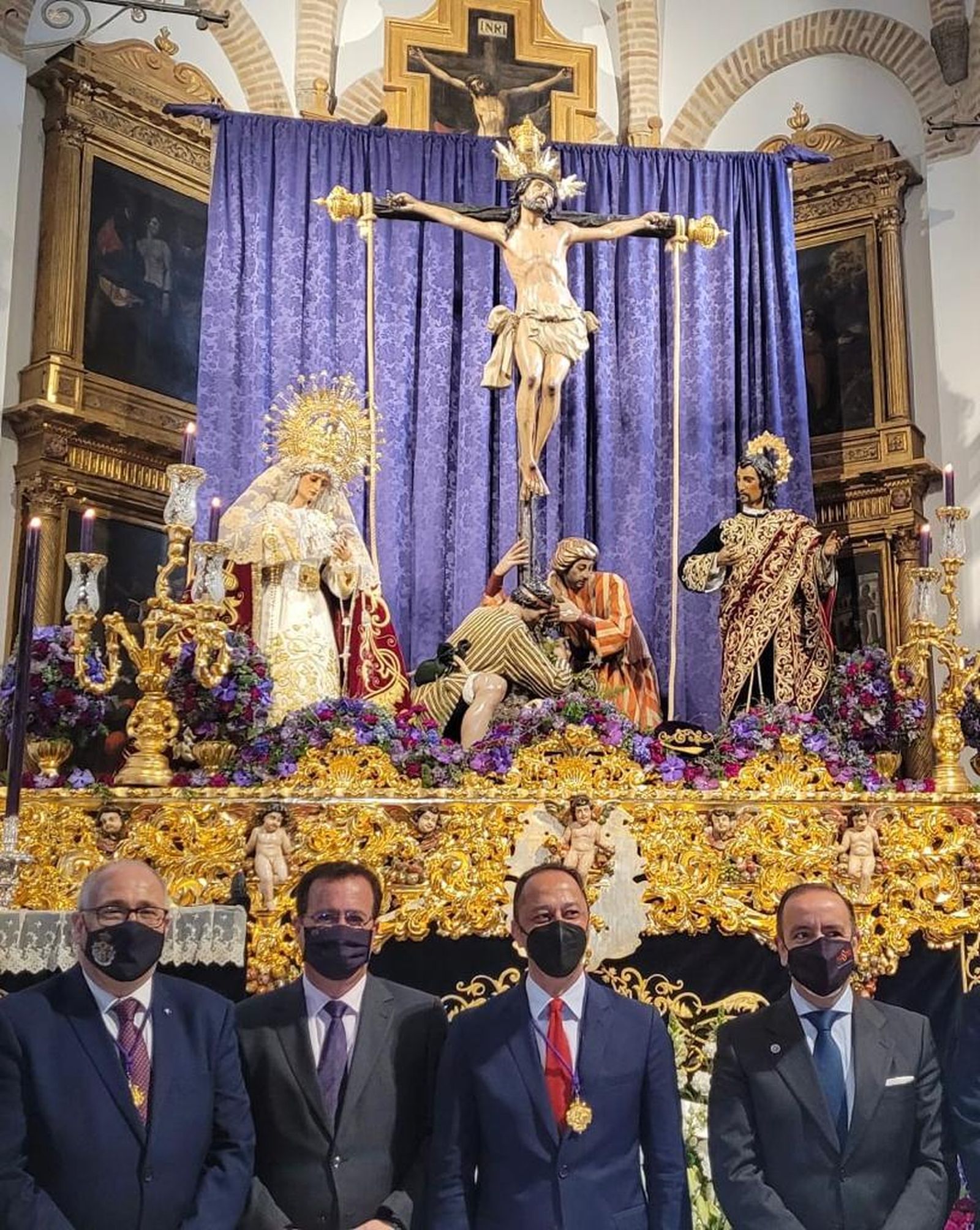 Los socialistas Celis y Cabrera en la mañana de ayer en Santa Catalina