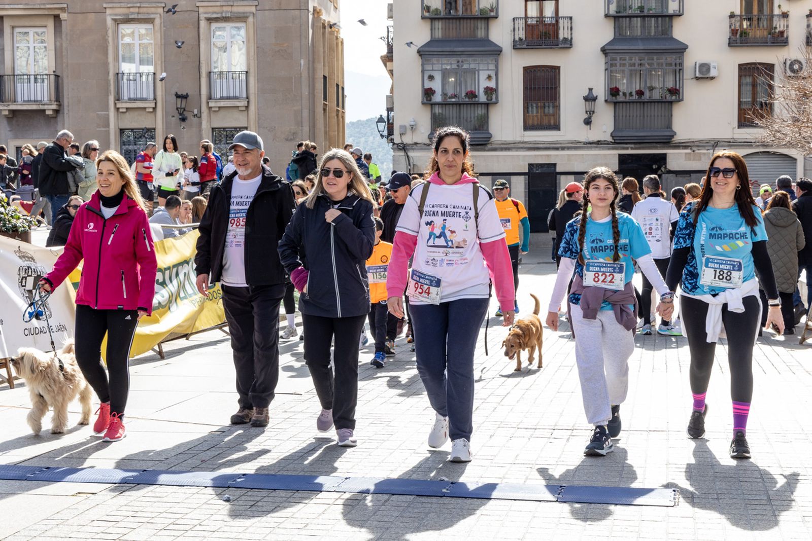 En imágenes: deporte y solidaridad se dan la mano en la VI Carrera-Caminata de la Hermandad de la Buena Muerte (2)