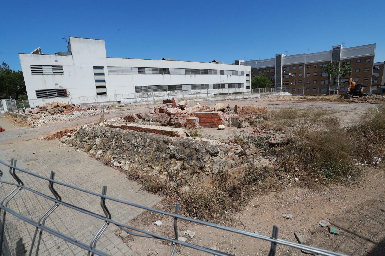Solar de la guardería de El Torrejón.