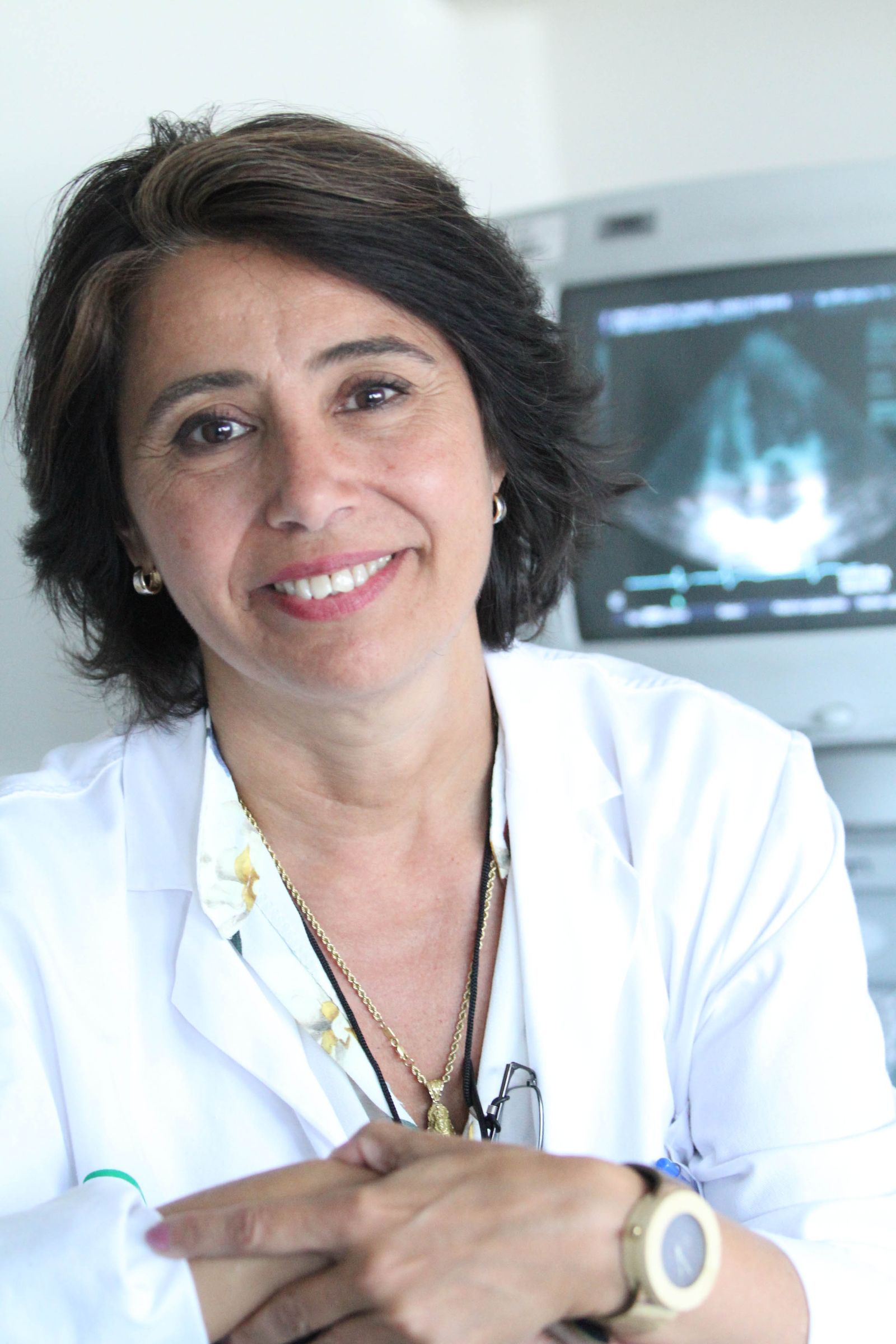 La doctora Pastora Gallego, jefa de sección de Cardiología en el Macarena.