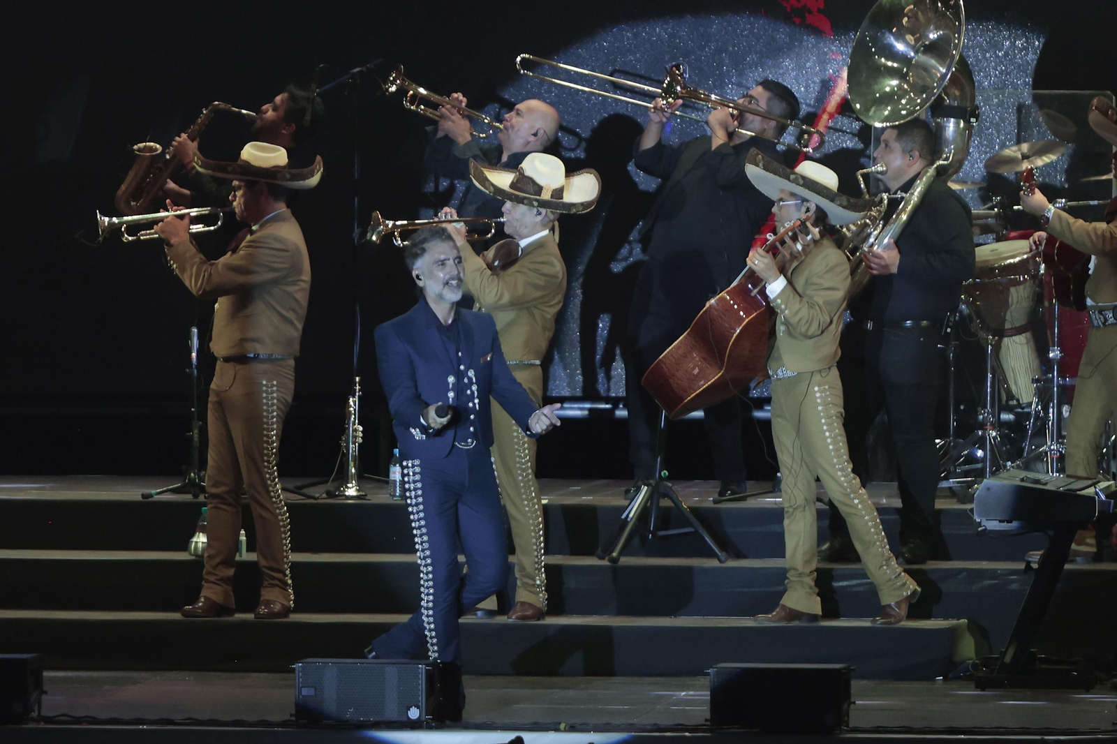 Las imágenes del concierto de Alejandro Fernández