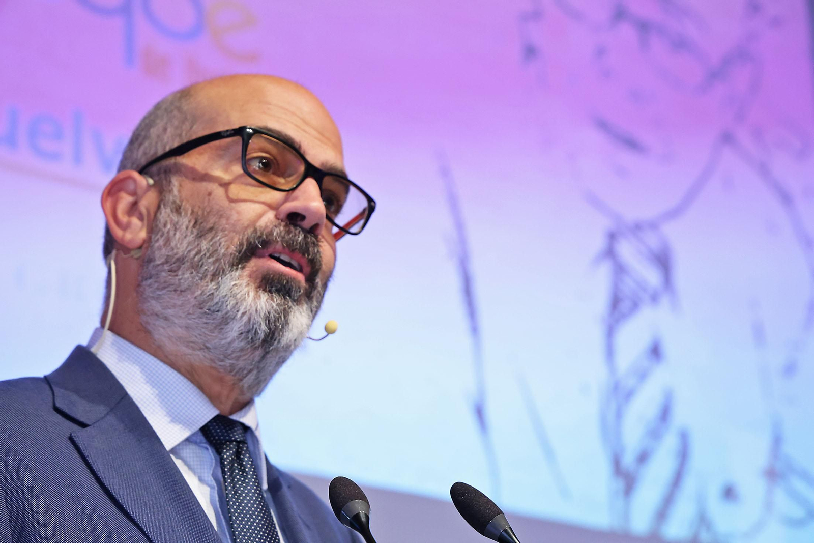 Imágenes del Foro Gerardo Rojas con la intervención de Antonio Joyanes, Vicepresidente ejecutivo de parque energéticos y exploración y producción de Moeve