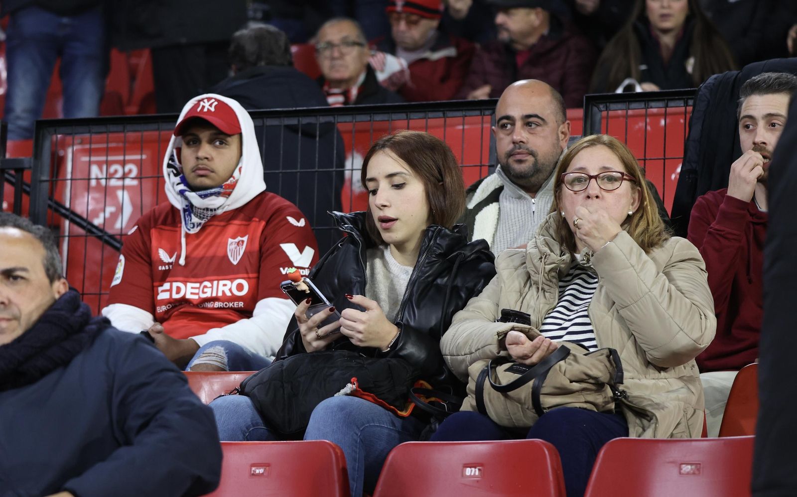 Búscate en el partido Sevilla Valencia