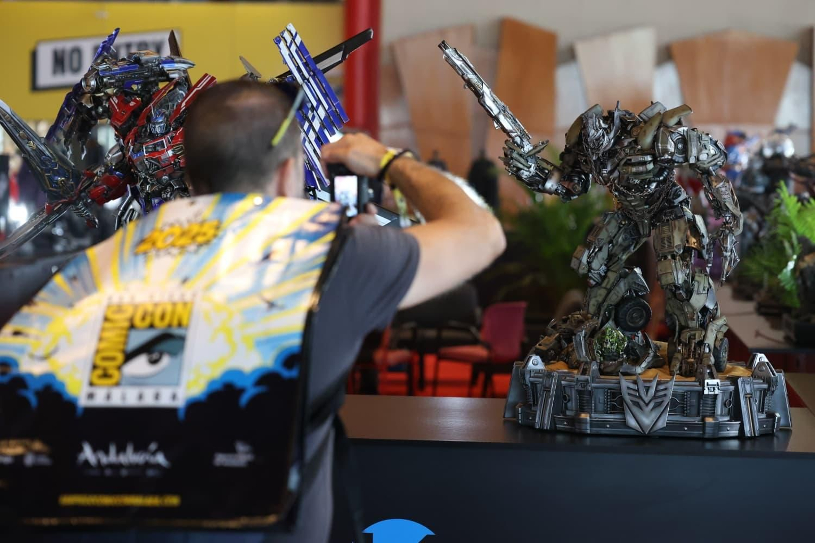 En el interior de la Comic-Con de Málaga en fotos: cómics, figuras y disfraces