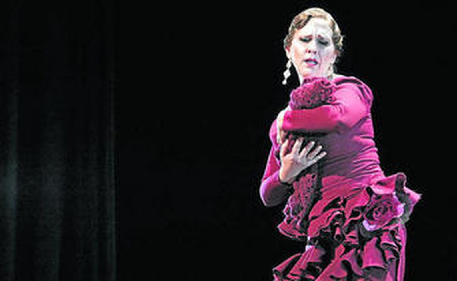 Imagen de la bailaora durante su espectáculo en el Florida, ayer.