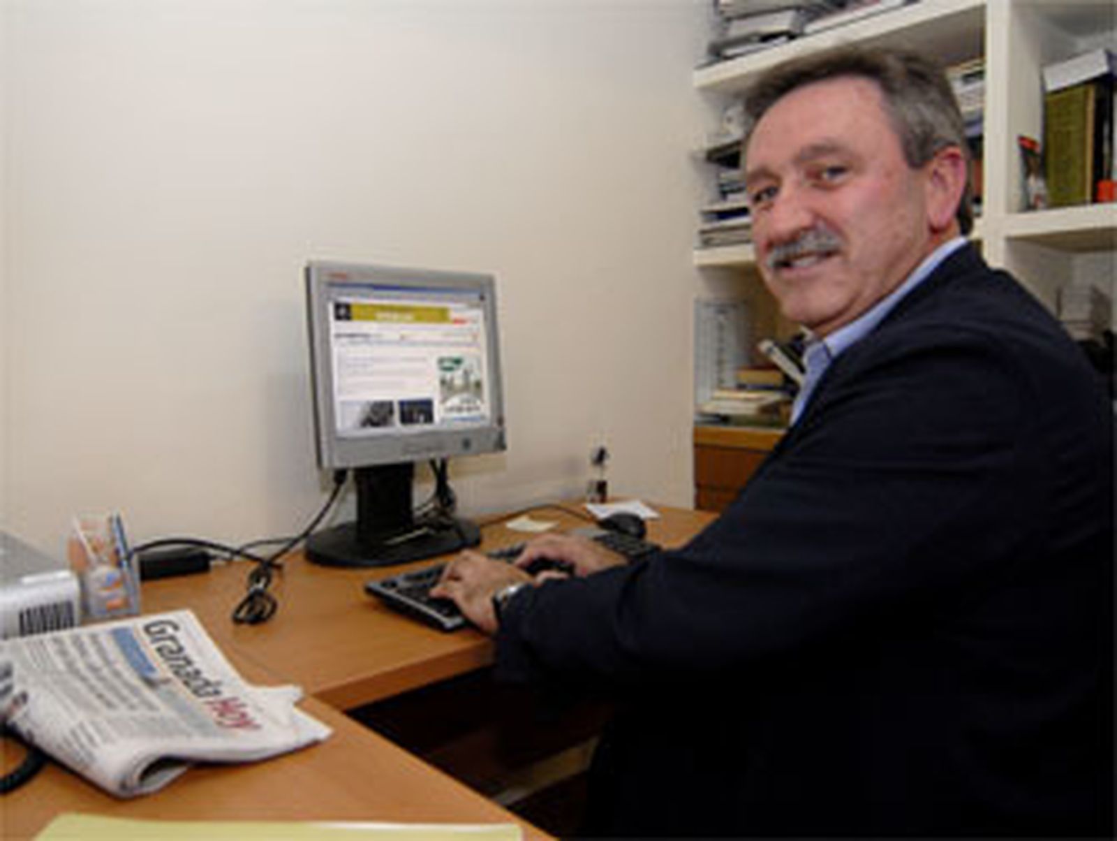 Francisco Espinosa: "El proyecto del Metropolitano mejorará los Paseíllos Universitarios"