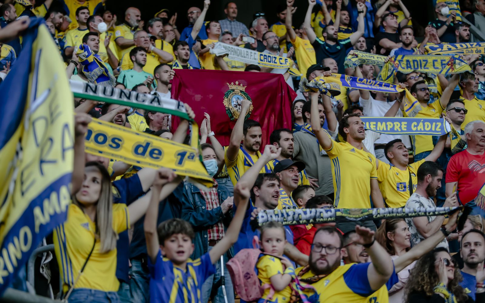 Las imágenes del Cádiz- Elche