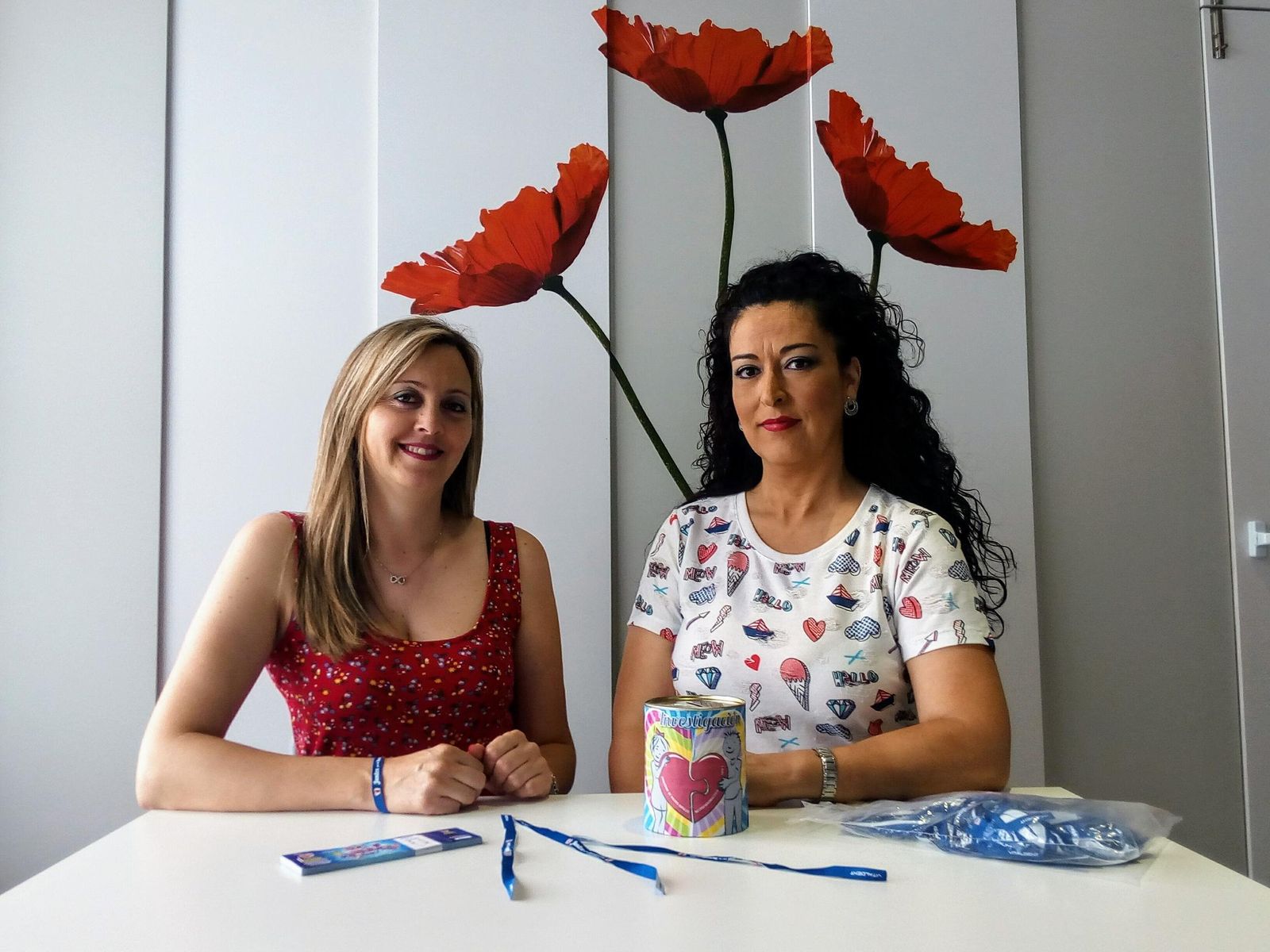 Pepi González y Manuela Harana, impulsoras de la nueva asociación Juntos por la Investigación.