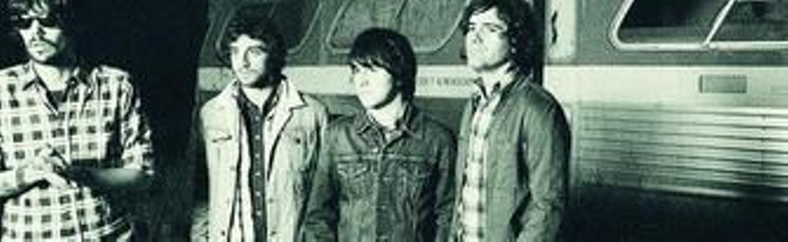 La banda granadina Lori Meyers cierra con el concierto de esta noche en Barcelona una de las mejores giras del pop nacional, que se ha rendido a sus pies con el disco 'Cronolánea'.