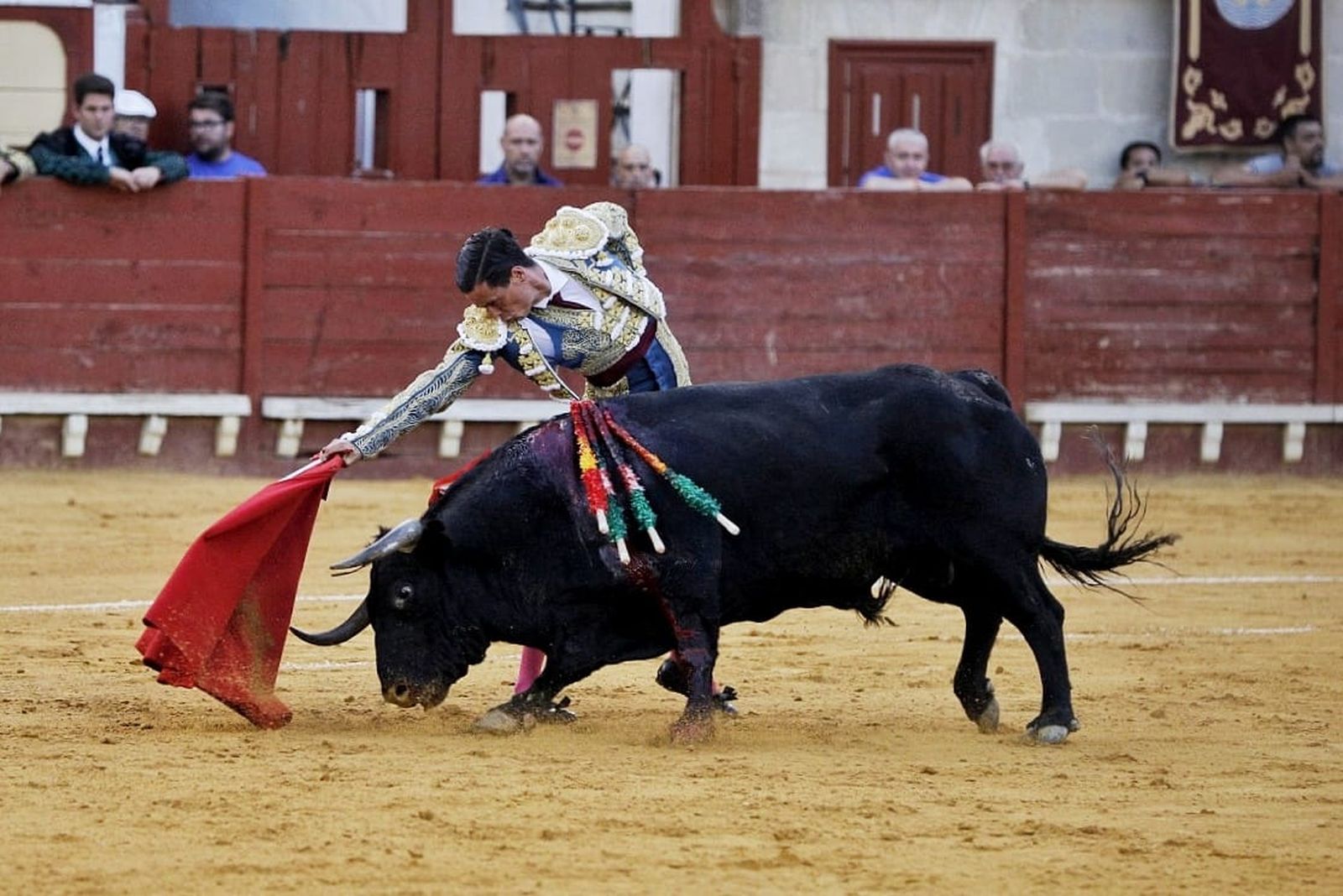 Imágenes de la despedida de Enrique Ponce en la plaza de toros de El Puerto