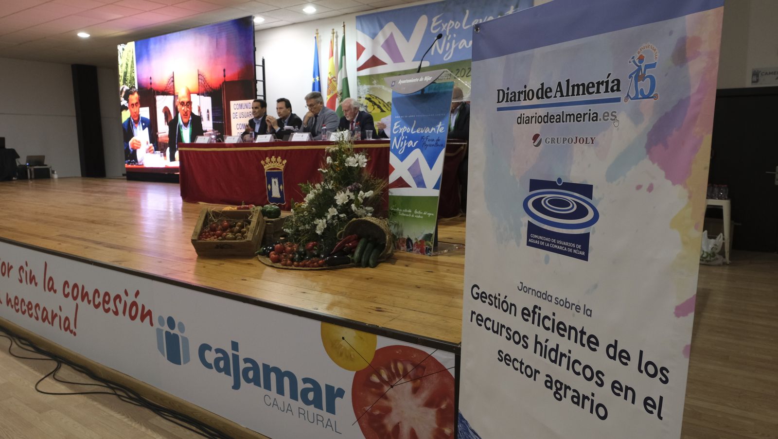 Imágenes de las jornadas de la CUCN sobre el agua en la Expolevante de Níjar.