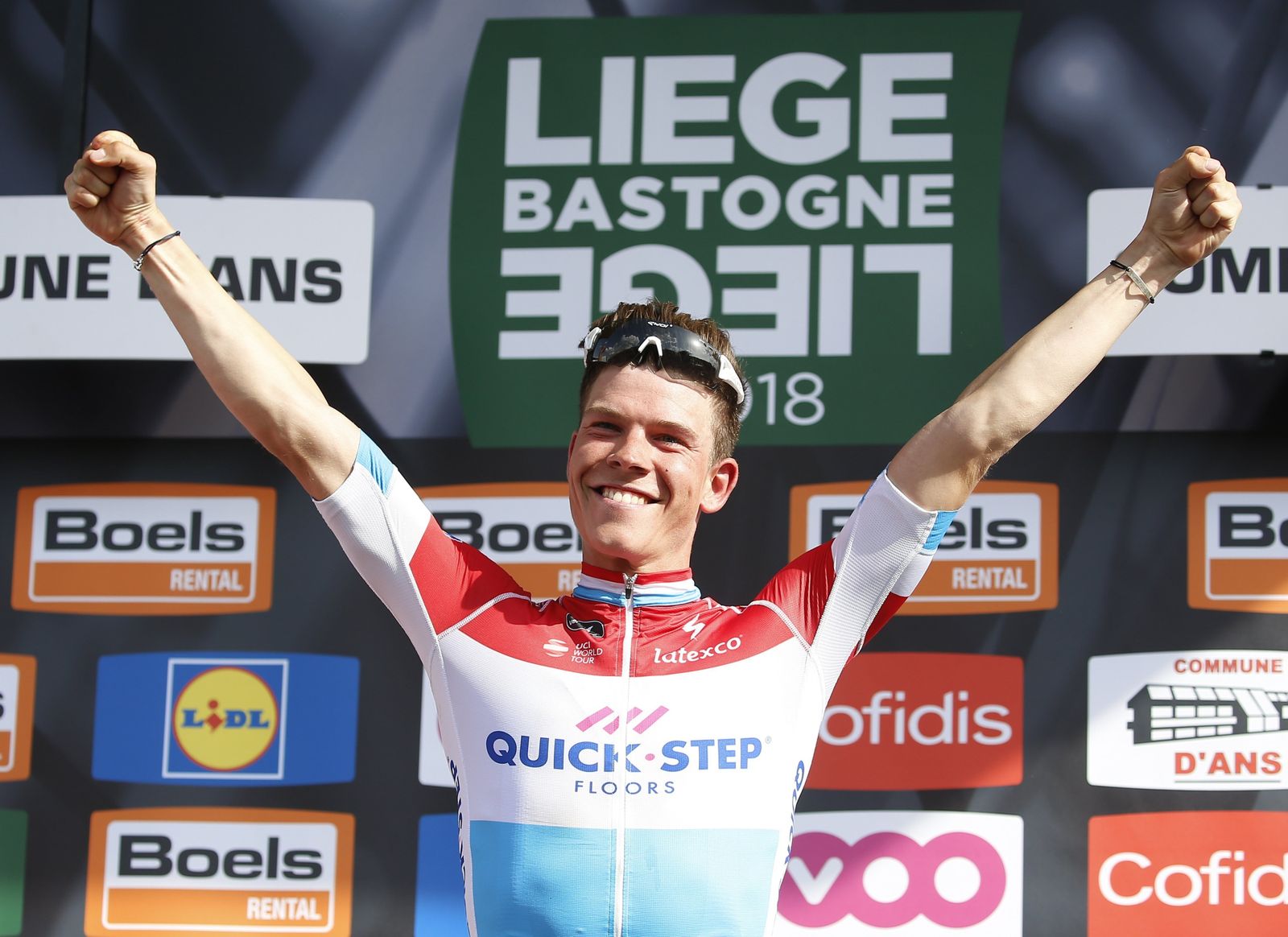 Jungels se escapó a 20 de meta.