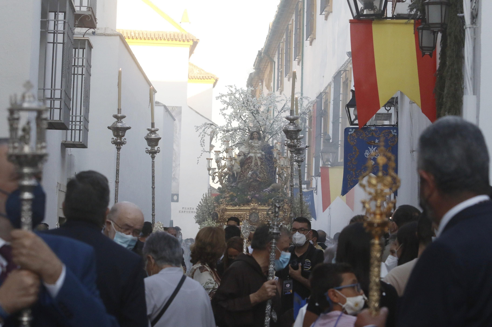 La procesión de la Divina Pastora de Capuchinos de Córdoba, en imágenes