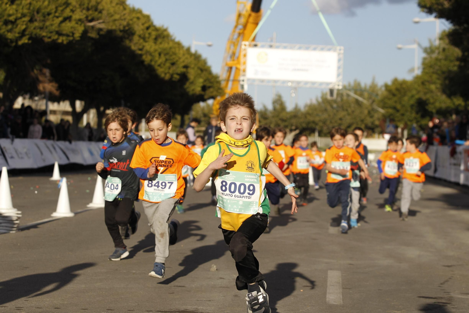 Fotogalería de la Feria del Corredor y las carreras infantiles.