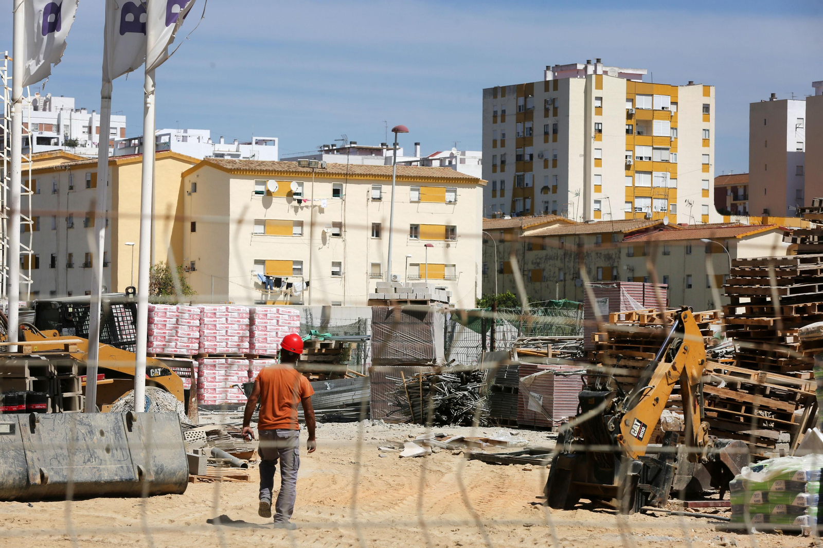 Una promoción de viviendas en Marismas del Polvorín. Una promoción de viviendas en Marismas del Polvorín.