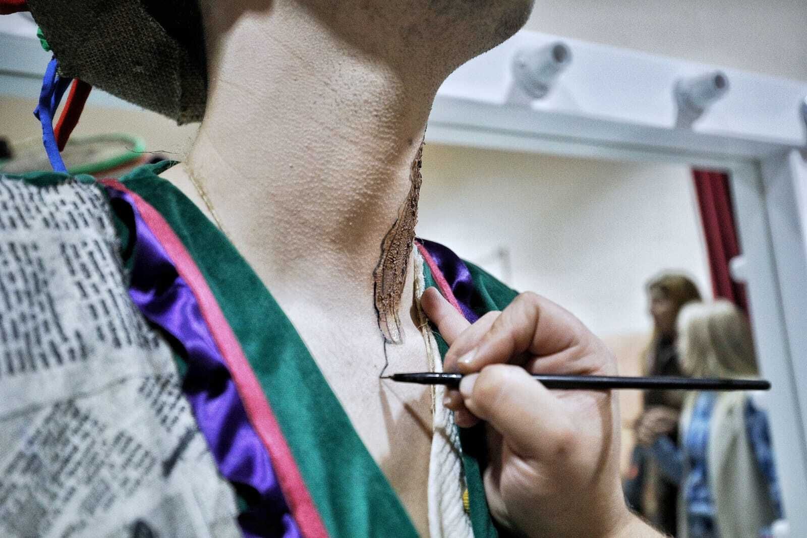 Comparsa 'Los manipulaos'