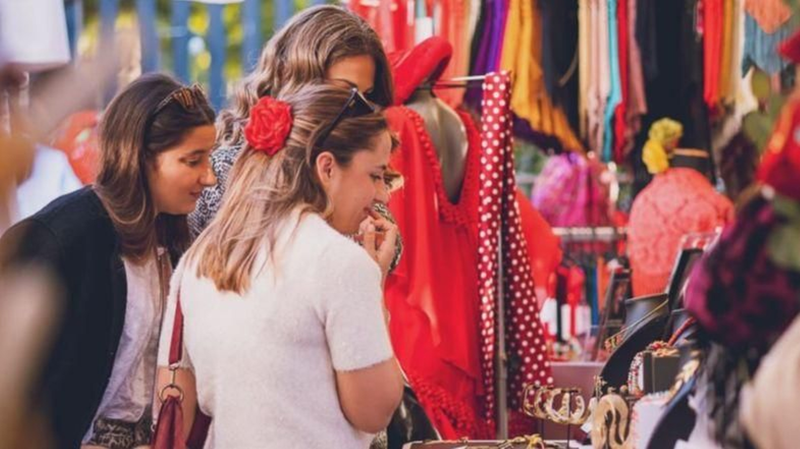 Ambiente en la primera edición del Market Especial Flamenca de La Cayetana Market Ambiente en la primera edición del Market Especial Flamenca de La Cayetana Market