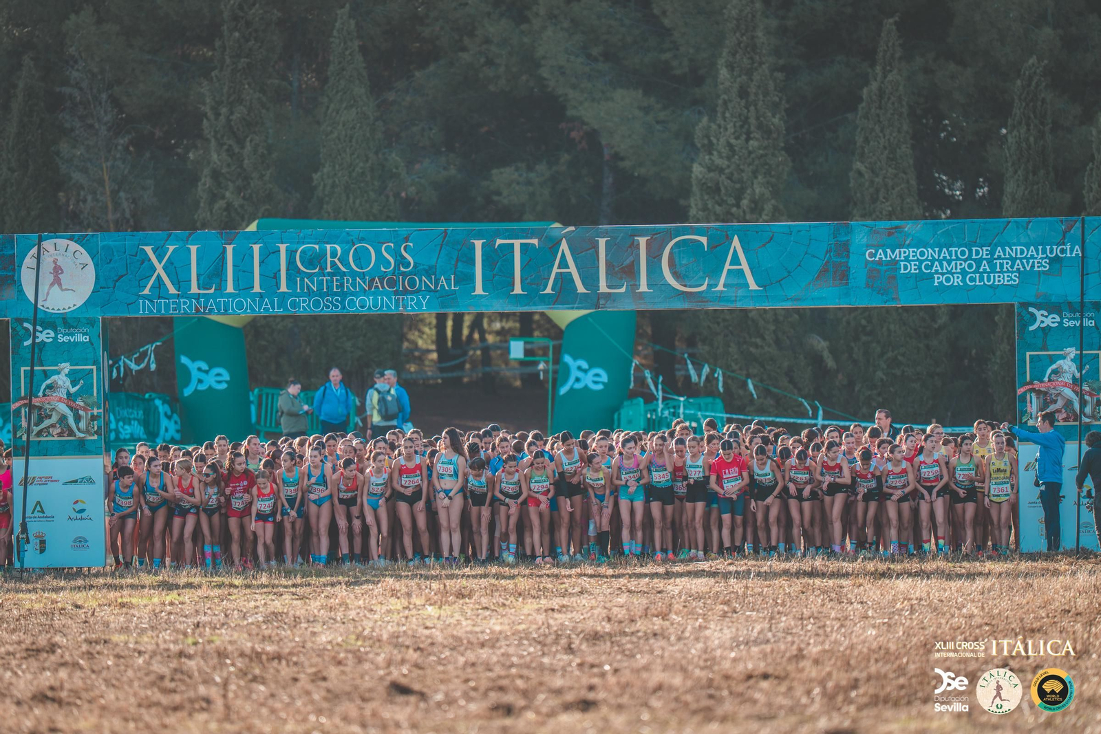 Búscate en las fotos del Cross de Itálica 2025 | 7