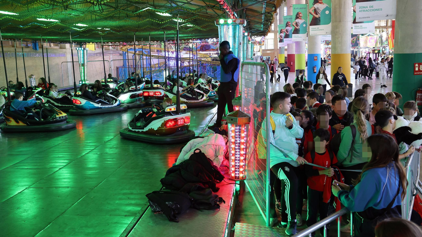 Imágenes del primer día de Juvelandia en Jerez