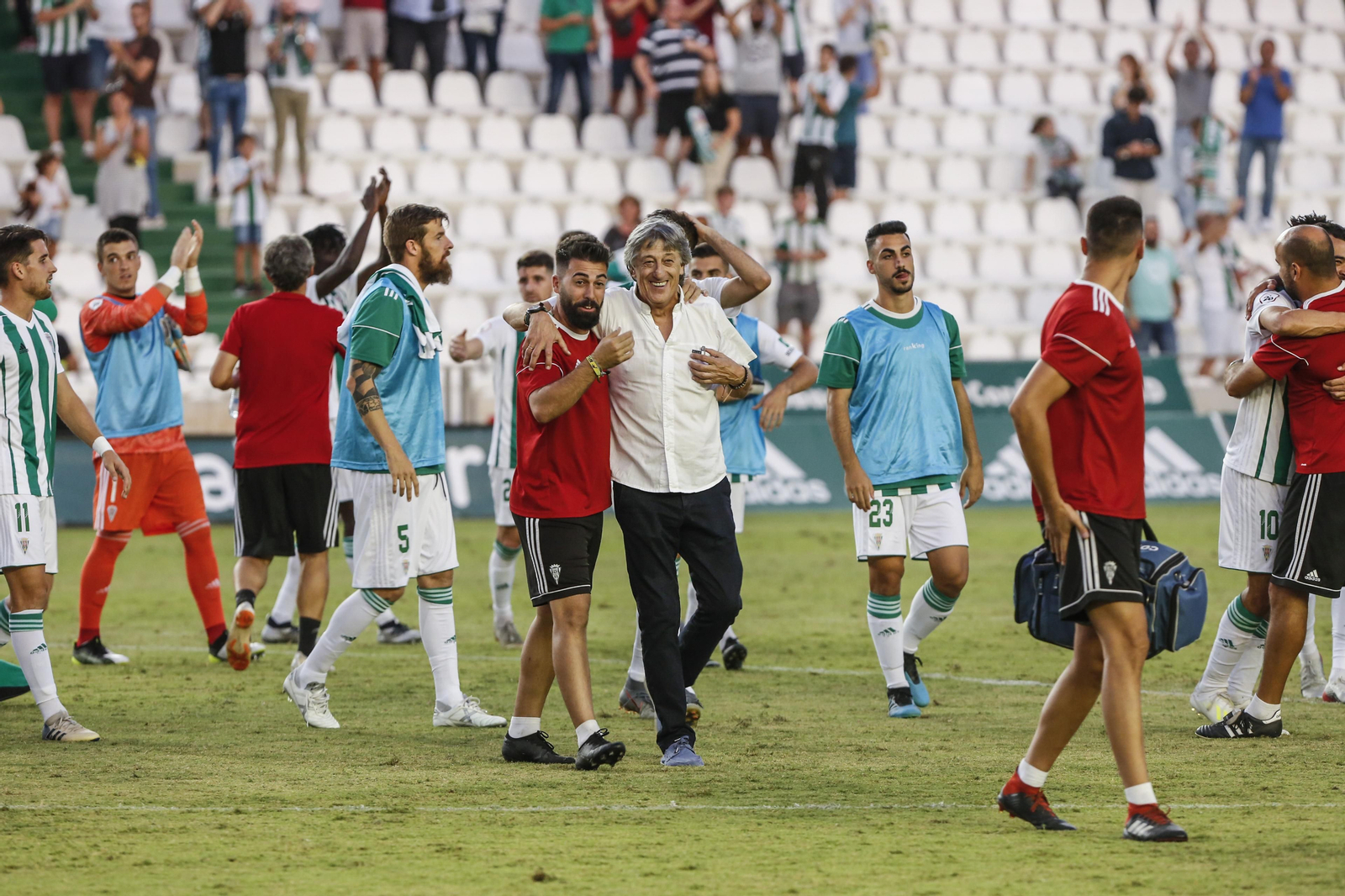 Las imágenes del Córdoba CF - Cádiz B