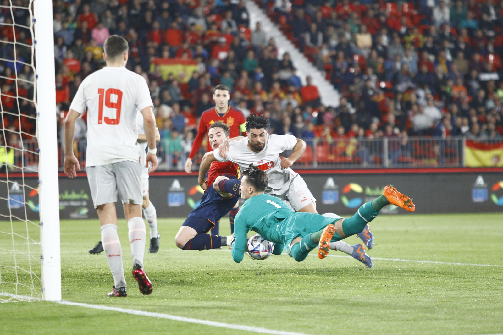 Imágenes del partido de fútbol amistoso entre las selecciones de España y Suiza Sub 21, disputado en Almería