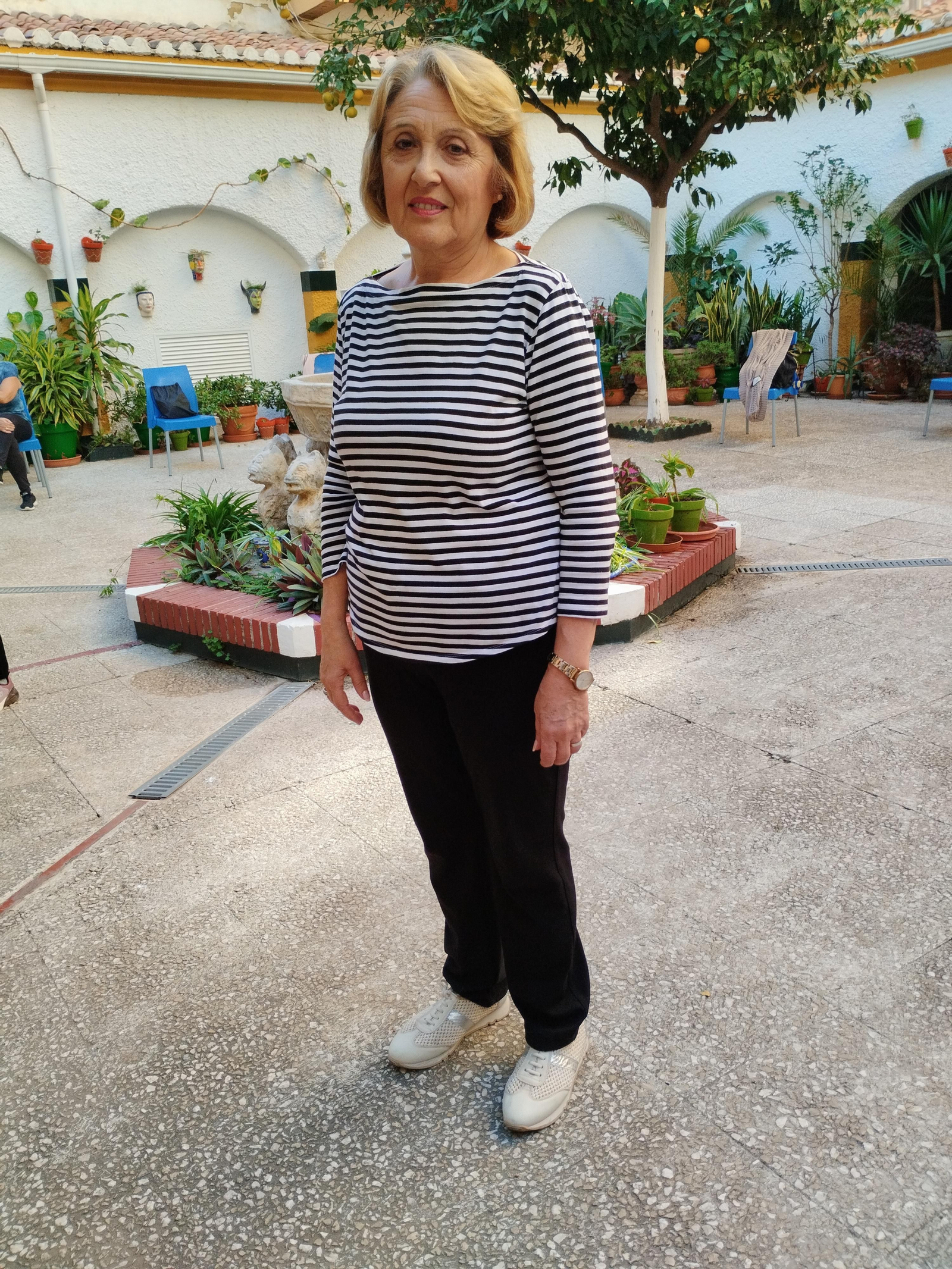 Maricarmen Ruiz, antes de entrar a gimnasia en el Centro de Mayores de El Perchel.