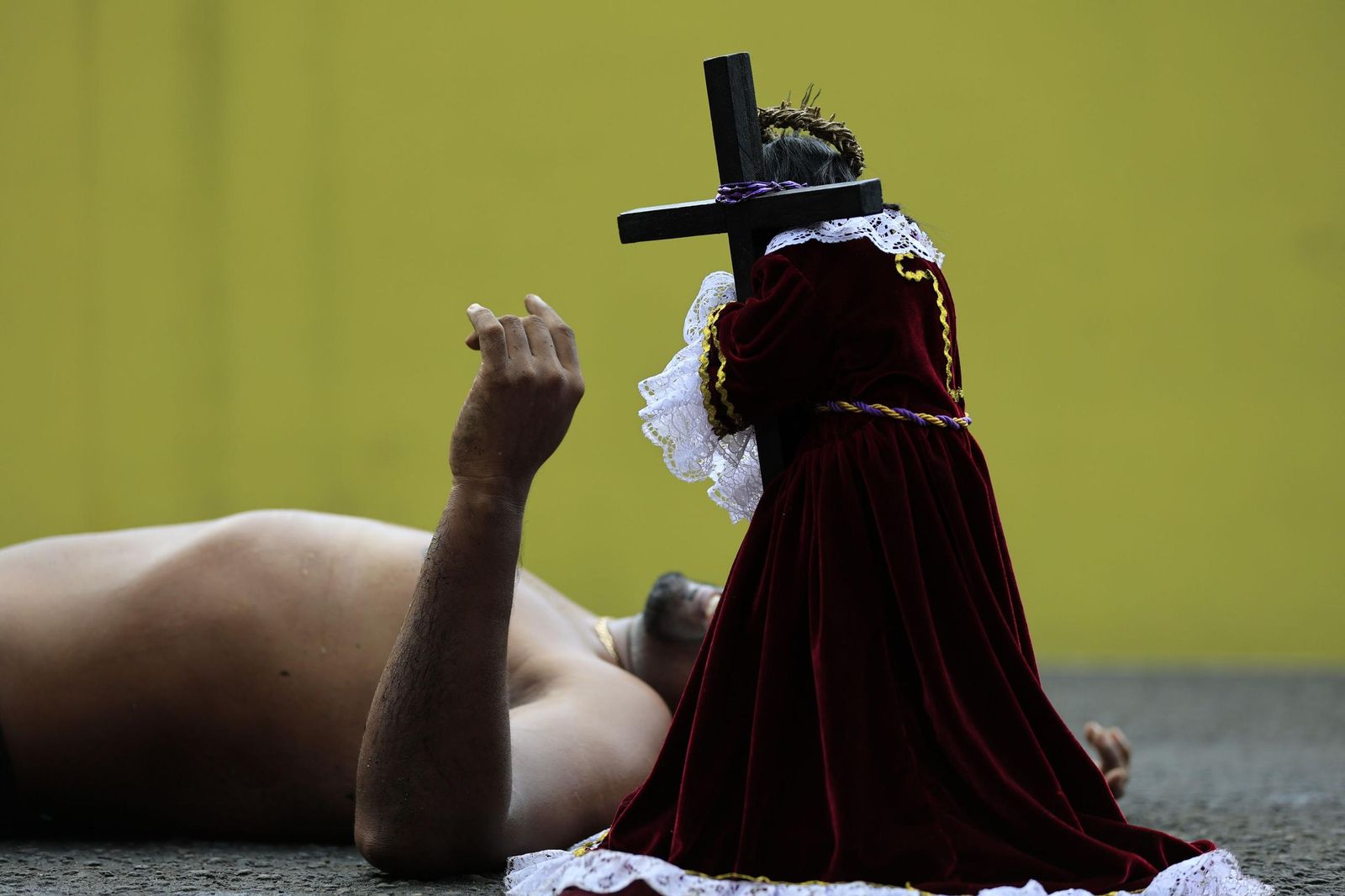 El Cristo Negro de Portobelo es venerado por sus milagros en Panamá