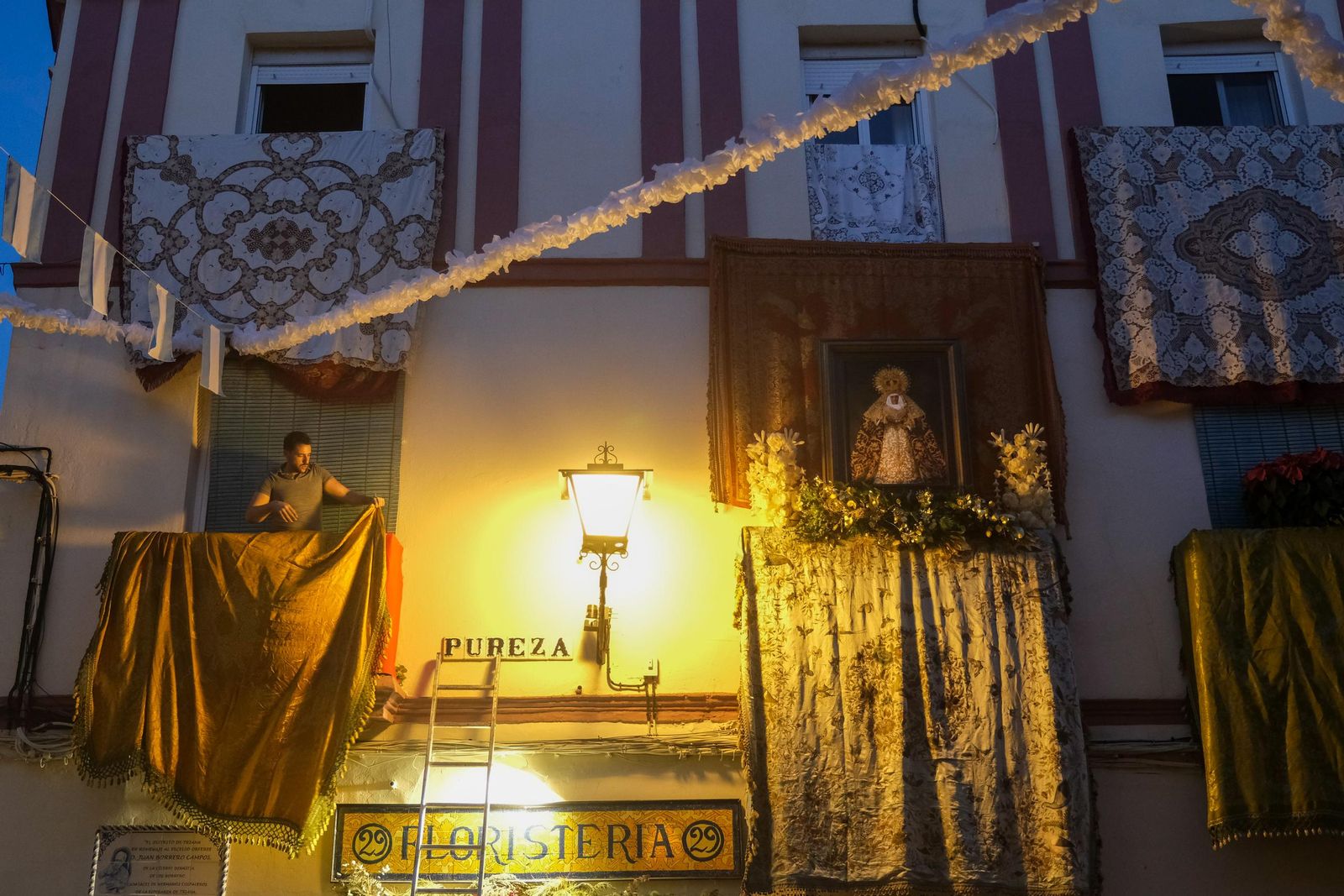Visitas al Cachorro y Esperanza de Triana previo a sus traslados a la Catedral