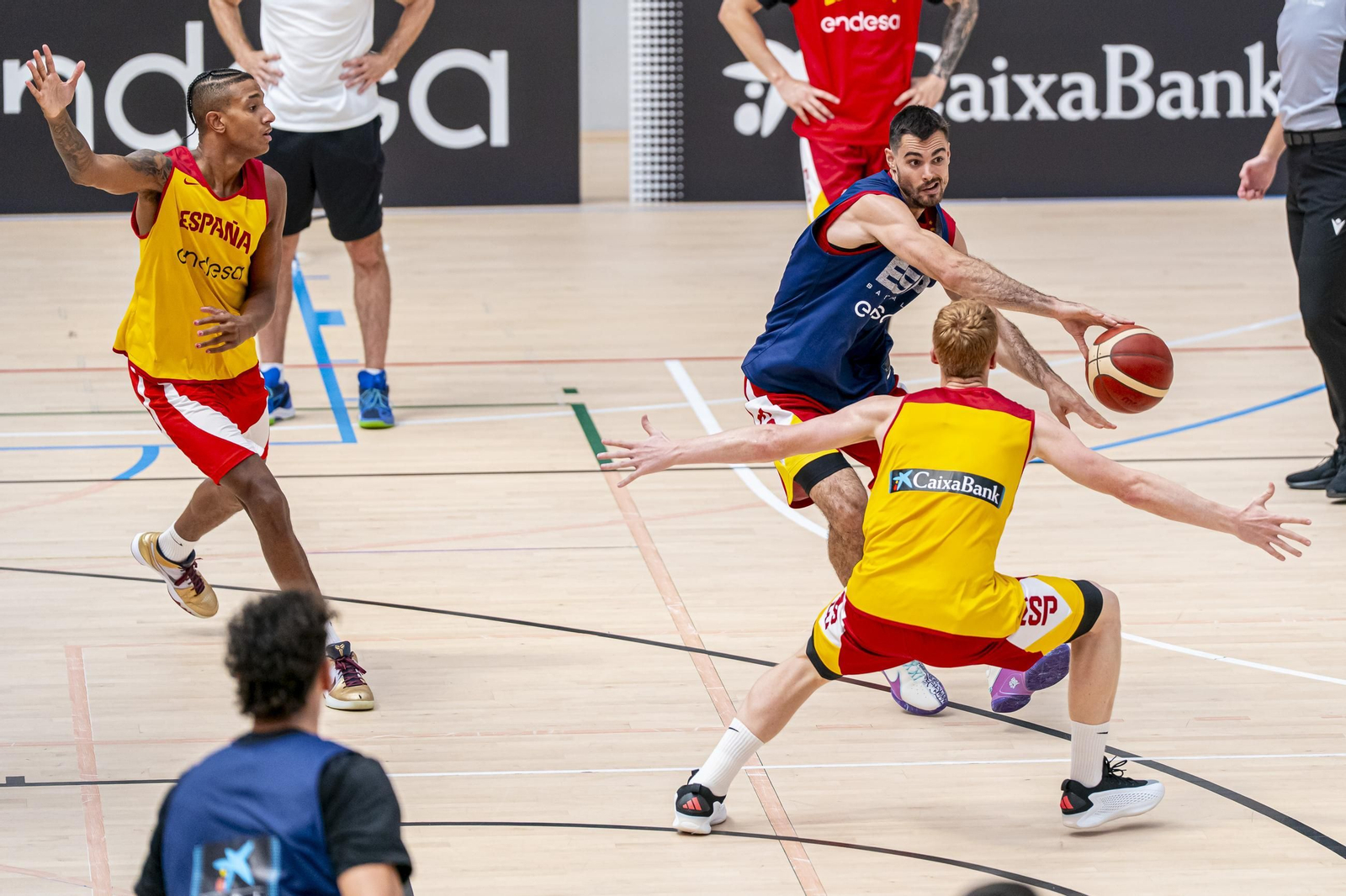 España acaba su trabajo en Madrid antes de venir a Málaga