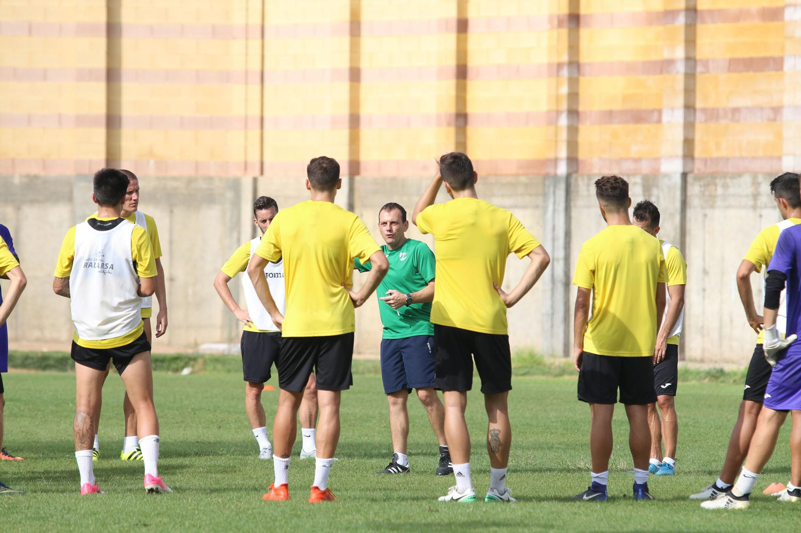 Entrenamiento en el Anexo.