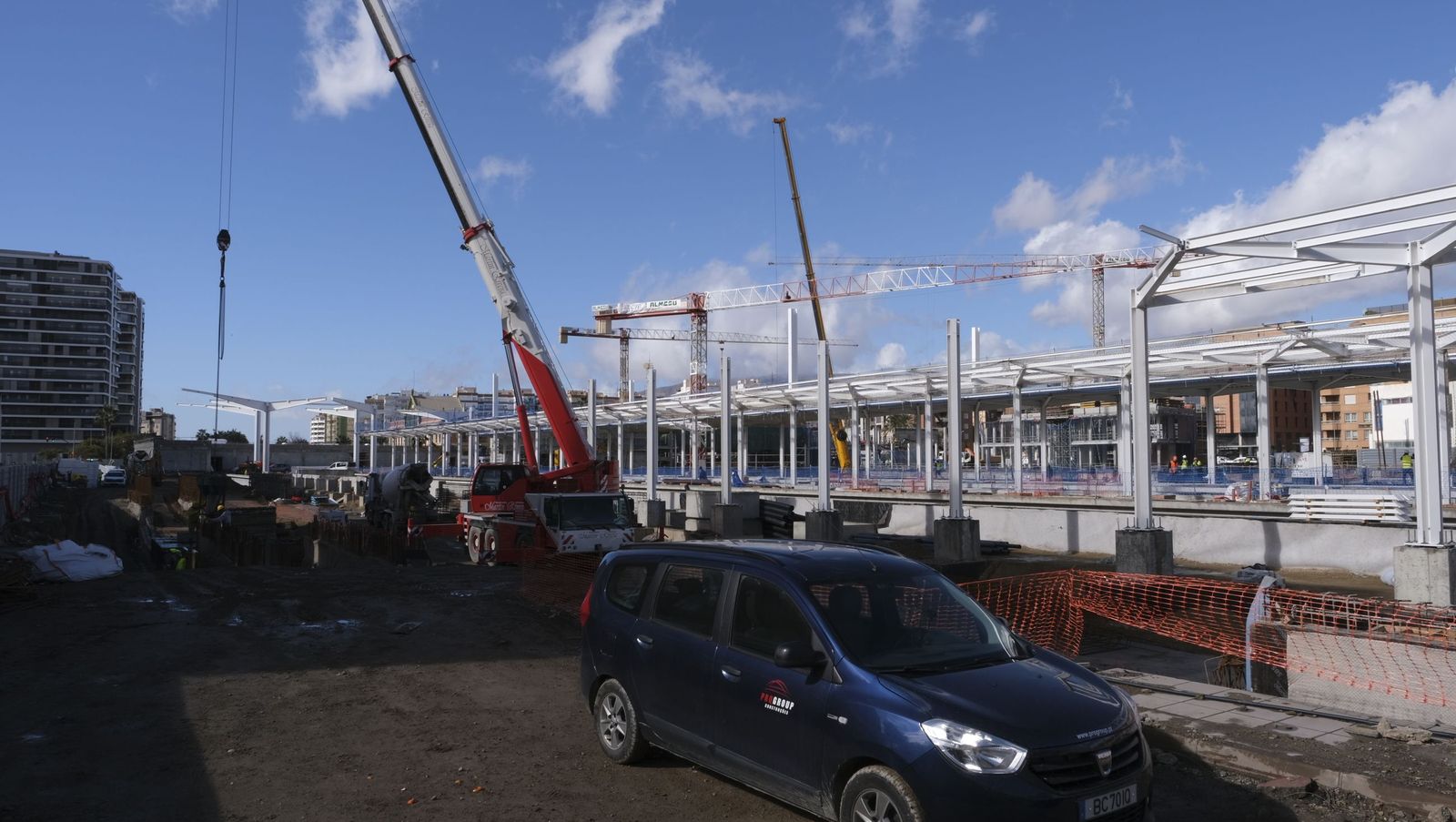 La llegada del AVE a Almería va tomando forma, en fotos