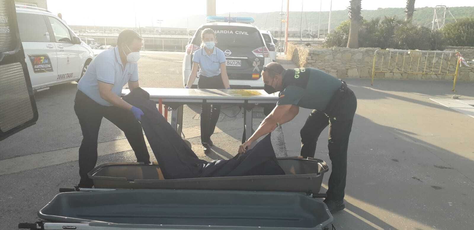 Rescatados dos nuevos cuerpos del naufragio de Trafalgar