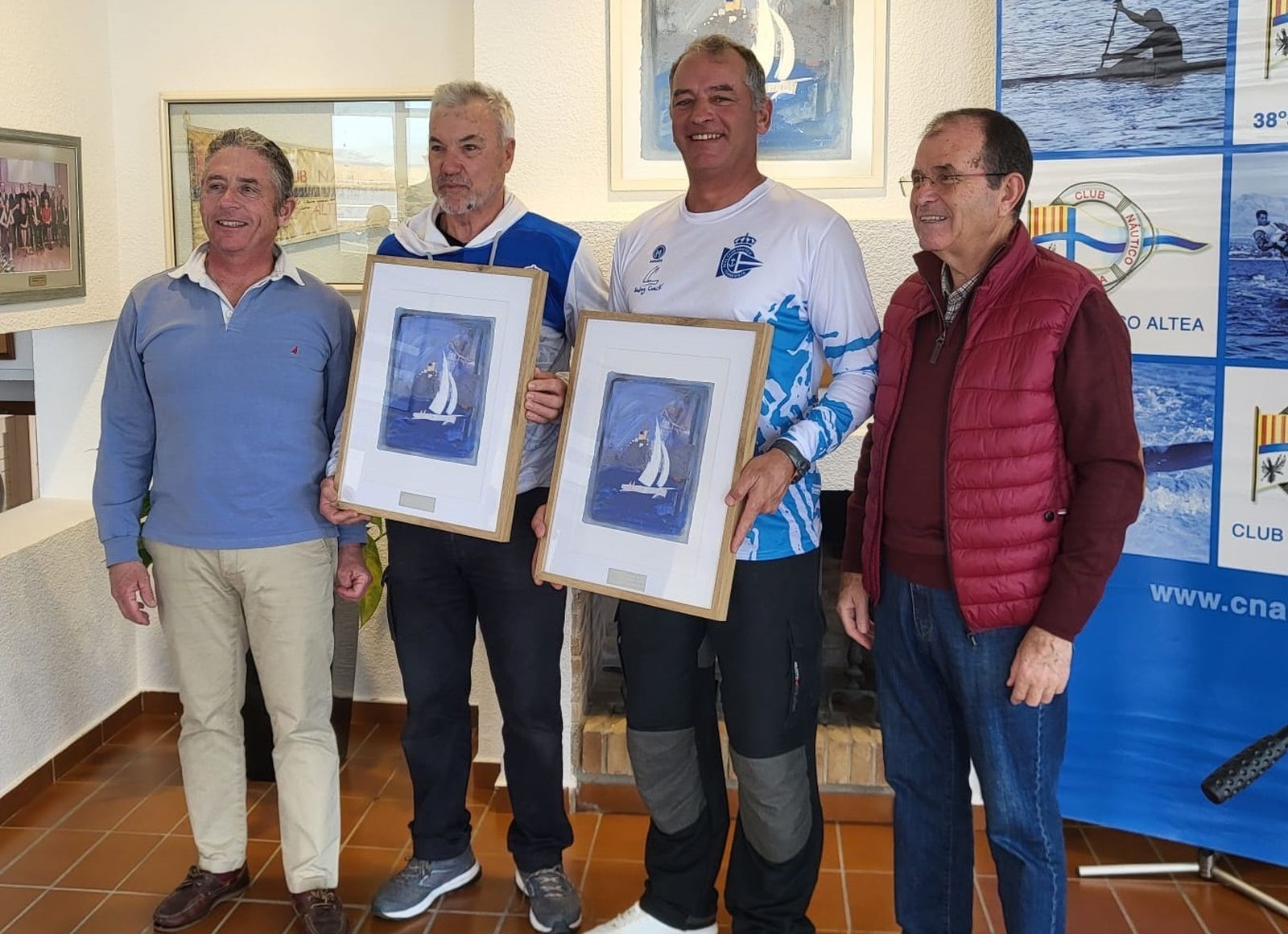 Fran Martínez y Pepe Ruiz (en el centro), en la entrega de premios.
