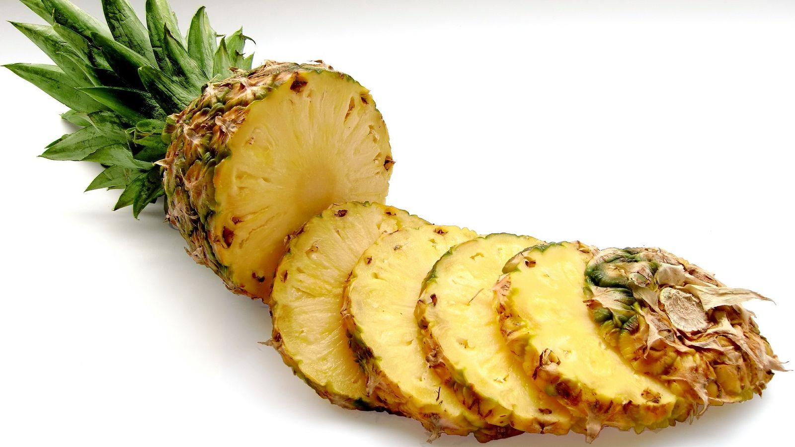 La piña es una de las frutas más beneficiosas para el abdomen