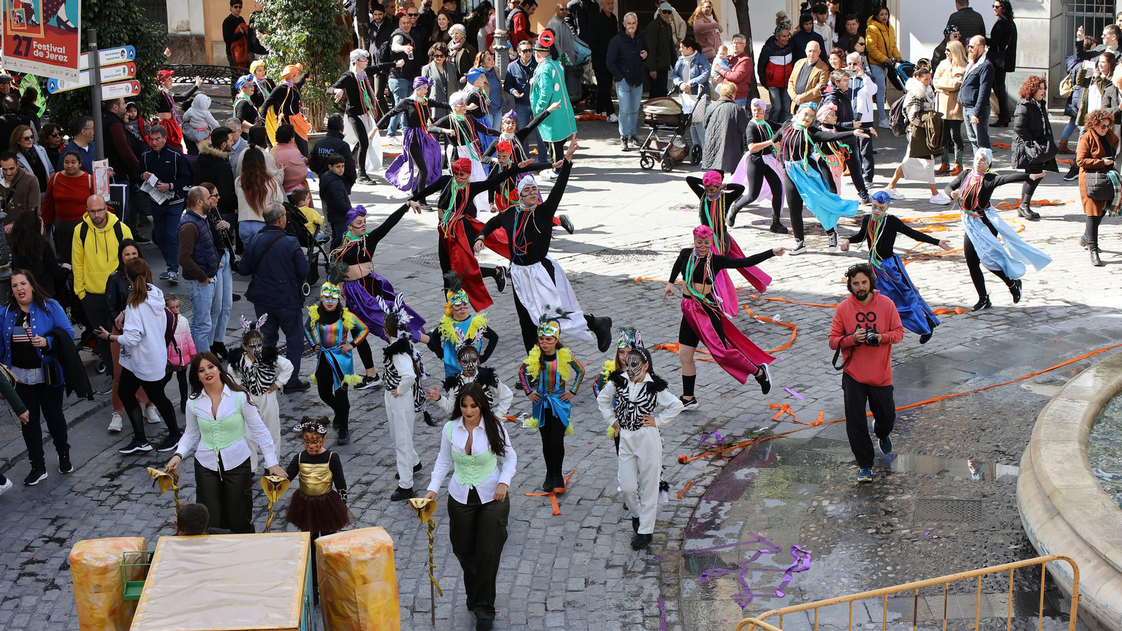 Pasacalles por el Carnaval en Jerez