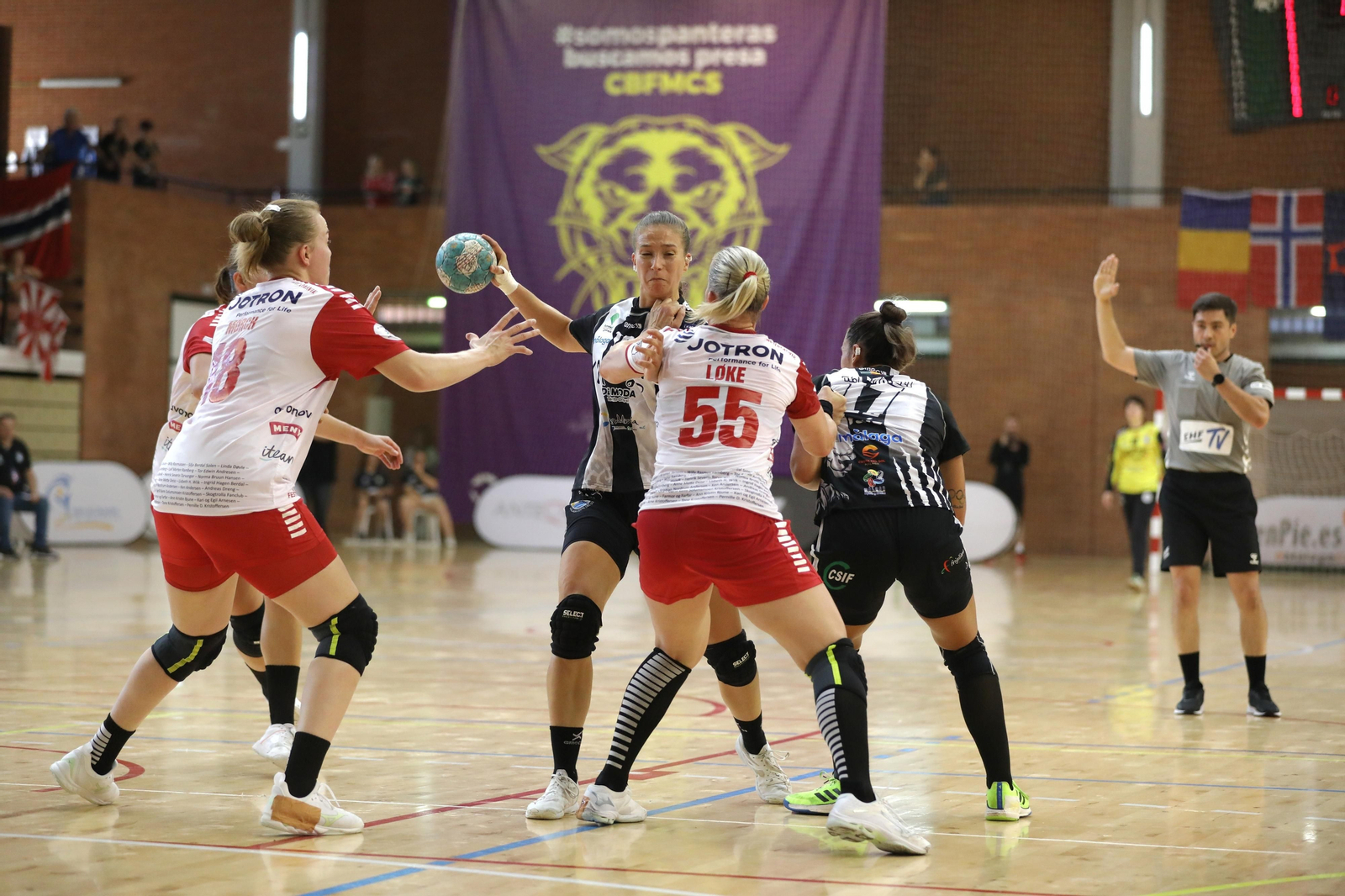 El Costa del Sol-Larvik, en fotos