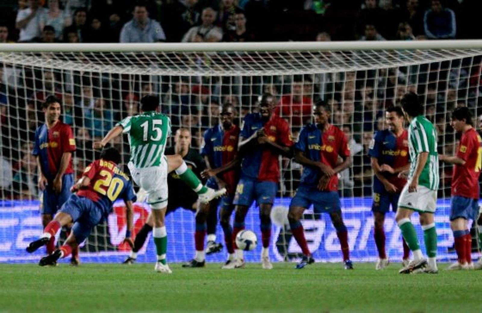 Barcelona-Betis (3-2): Le quitaron el caramelo
