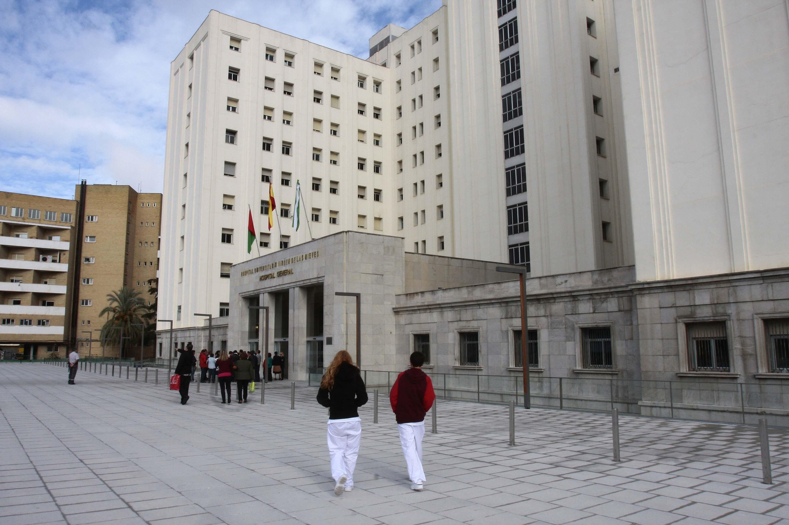 La mayoría son médicos y enfermeros.