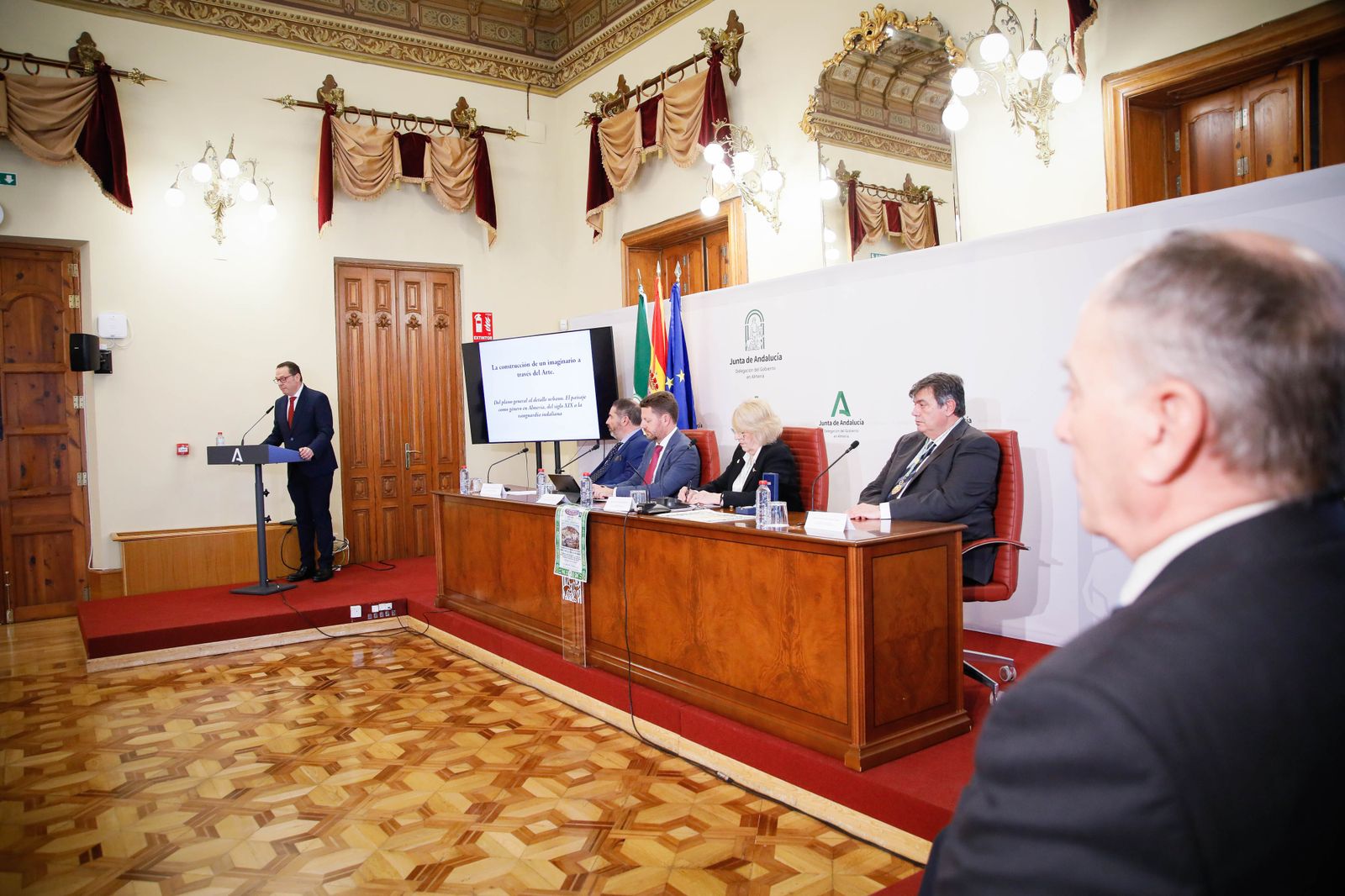 Juan Manuel Martín Robles ingresa como académico de Historia de Andalucía y te lo contamos en imágenes