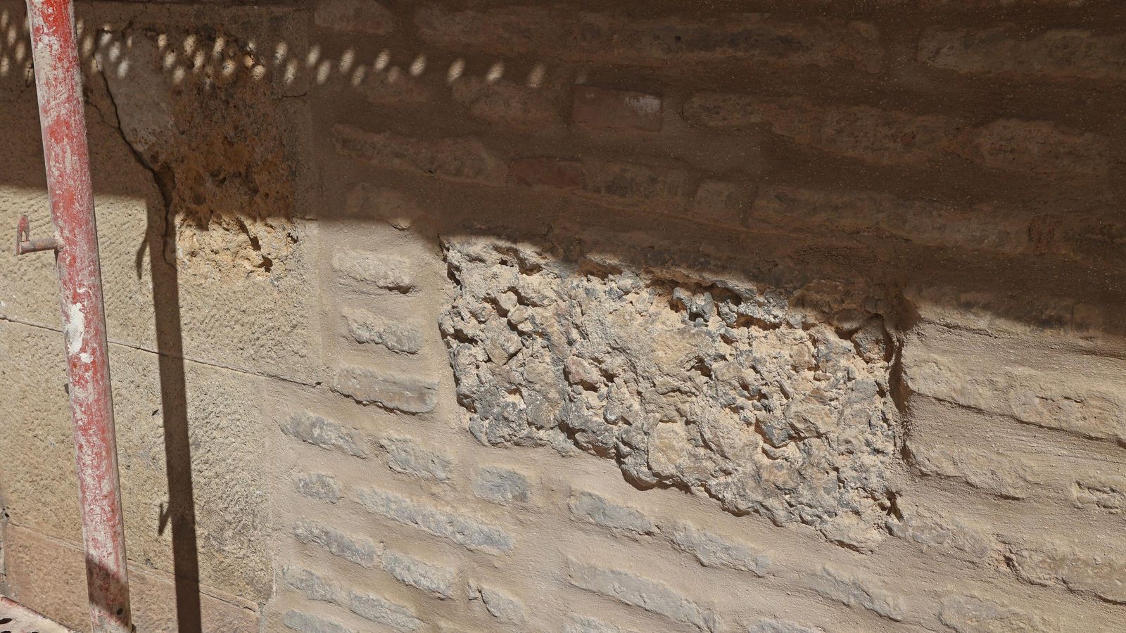 Aspecto de uno de los lienzos.