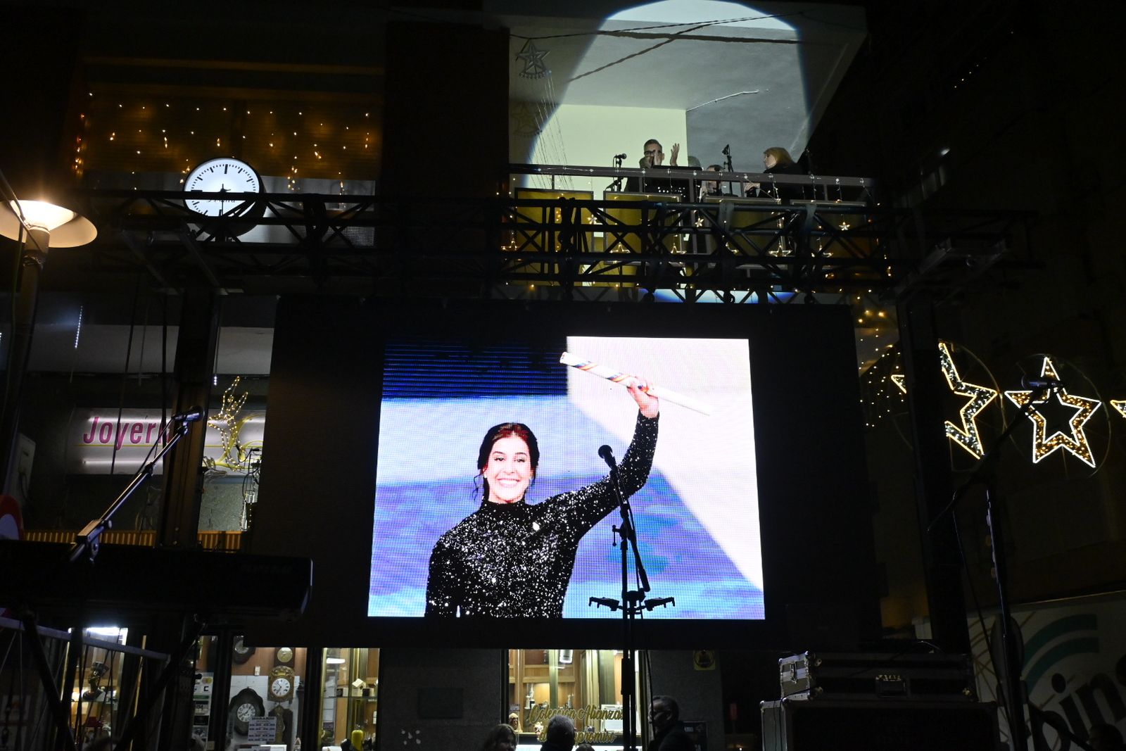Las mejores fotografías de la celebración de Fin de Año y Preuvas en Isla Chica