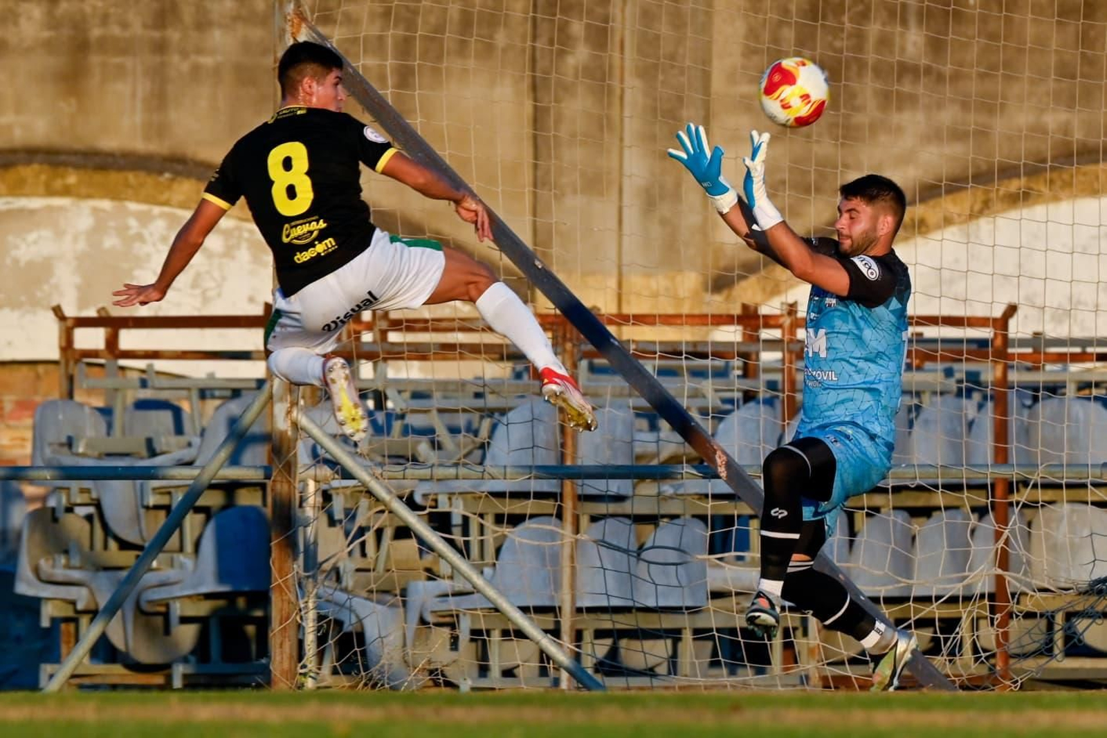 Las mejores imágenes del Jerez Industrial-Sanluqueño en el Pedro Garrido