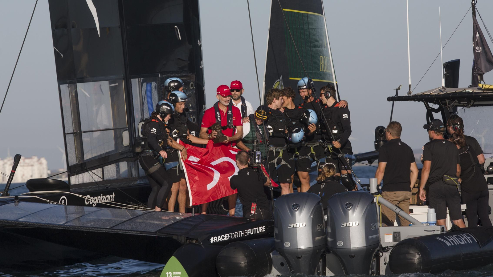 Las imágenes de la primera jornada de la SailGP en Cádiz