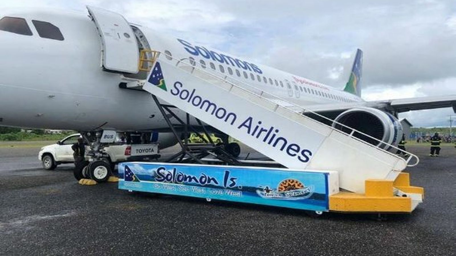 Fotos de sistemas instalados en el Aeropuerto de Munda.