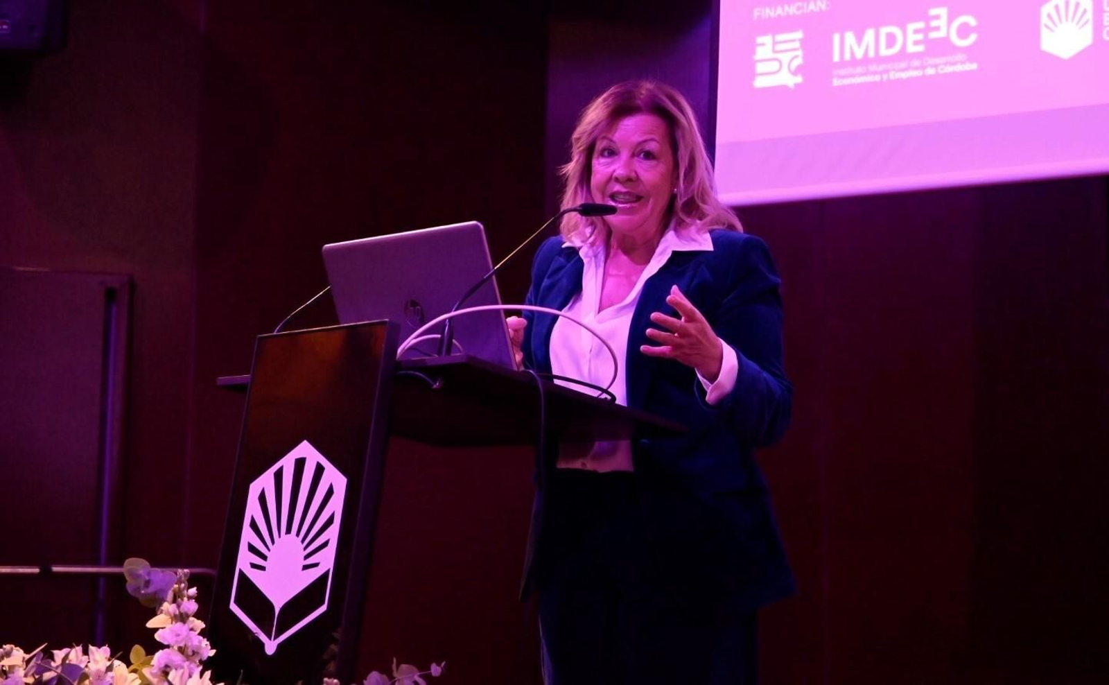 El VII Congreso Andaluz de Empresarias y Profesionales en Córdoba, en imágenes