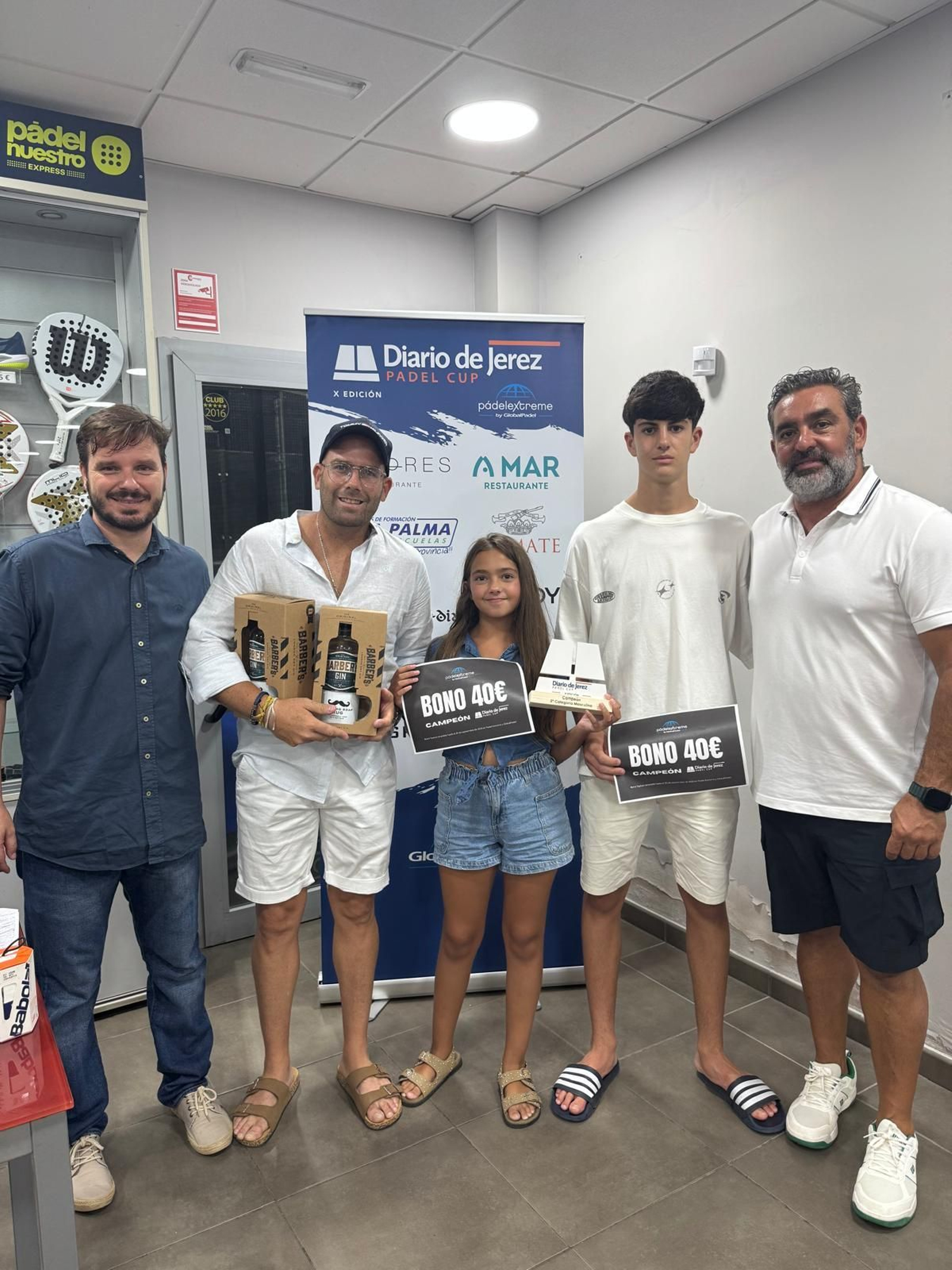 Imágenes de la entrega de trofeos de la X Diario de Jerez Pádel Cup