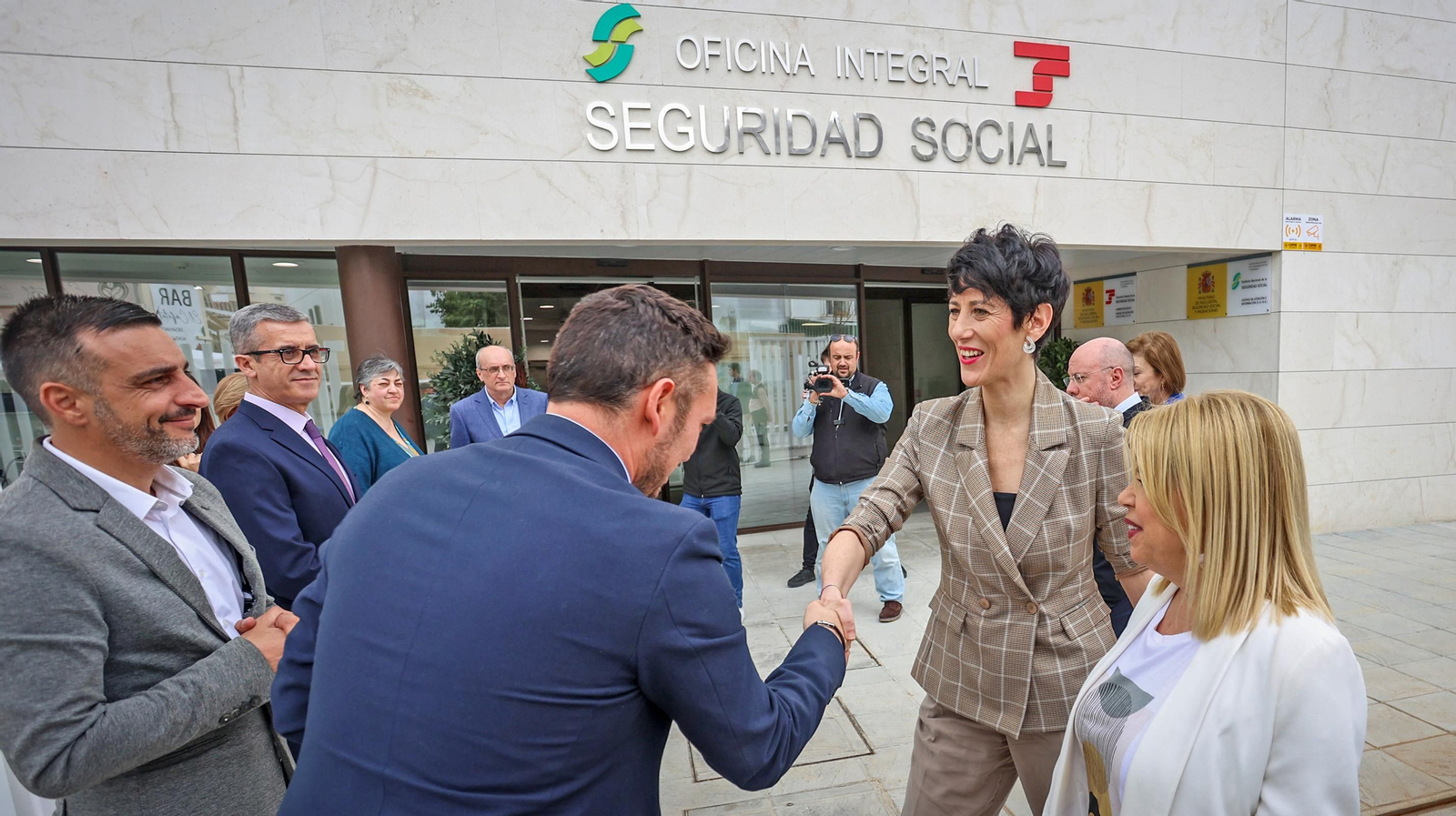 Inauguración de las nuevas instalaciones de la Seguridad Social en Jerez Inauguración de las nuevas instalaciones de la Seguridad Social en Jerez