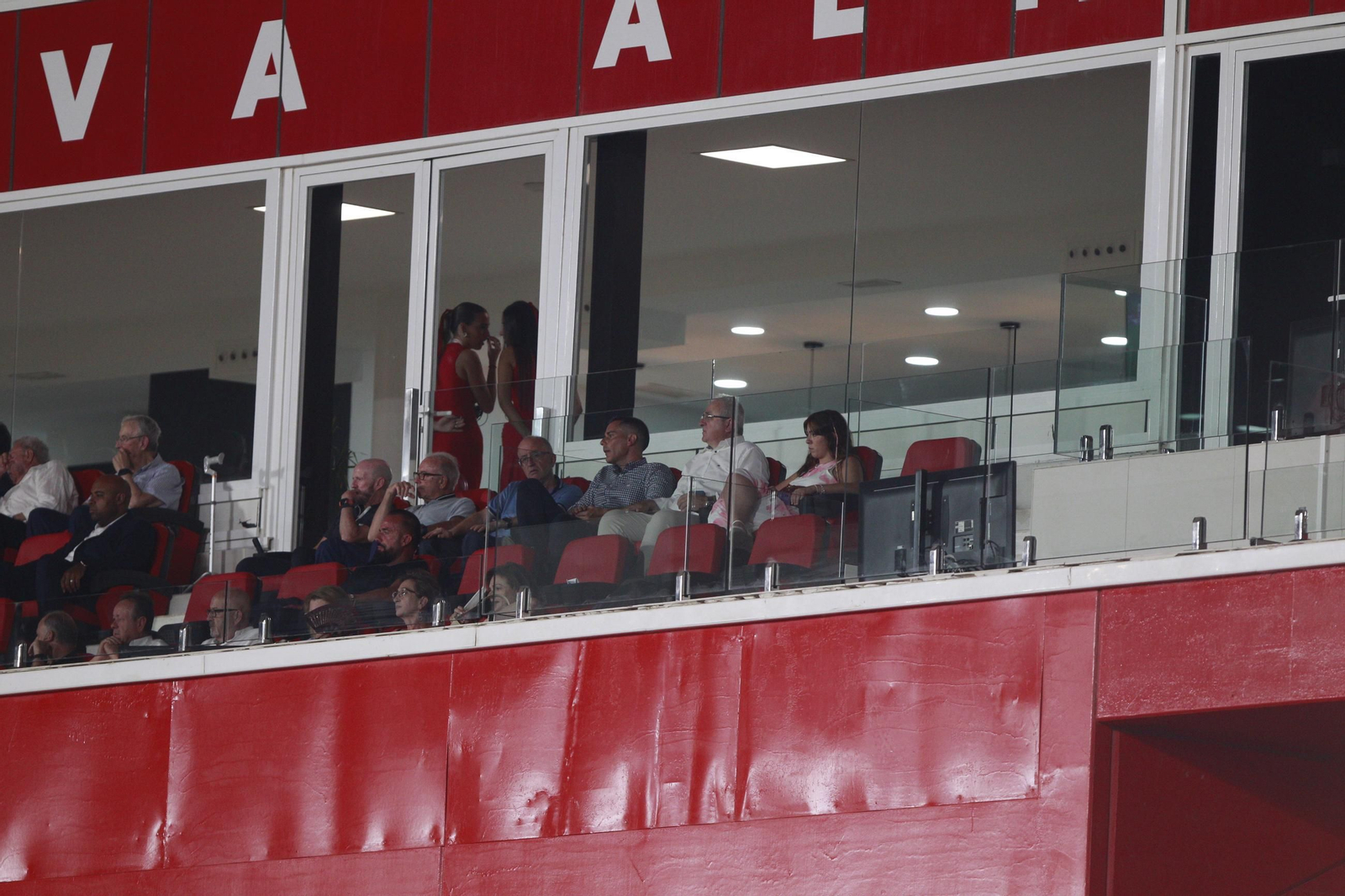 El partido U.D. Almería-Sporting de Gijón, en imágenes