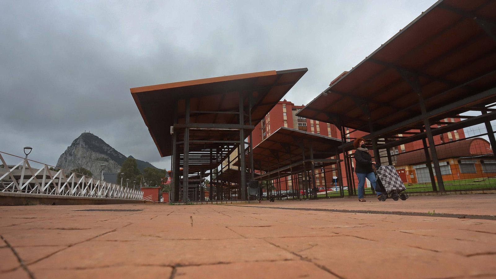 Segunda base del Bulevar 20 de abril en La Línea